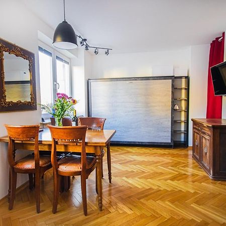 Charming Apt Next To Lazienki Park And City Center Warschau Buitenkant foto