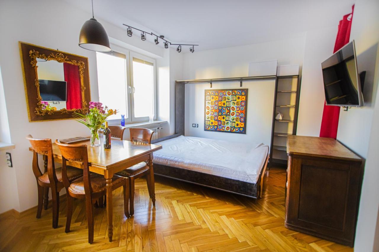 Charming Apt Next To Lazienki Park And City Center Warschau Buitenkant foto
